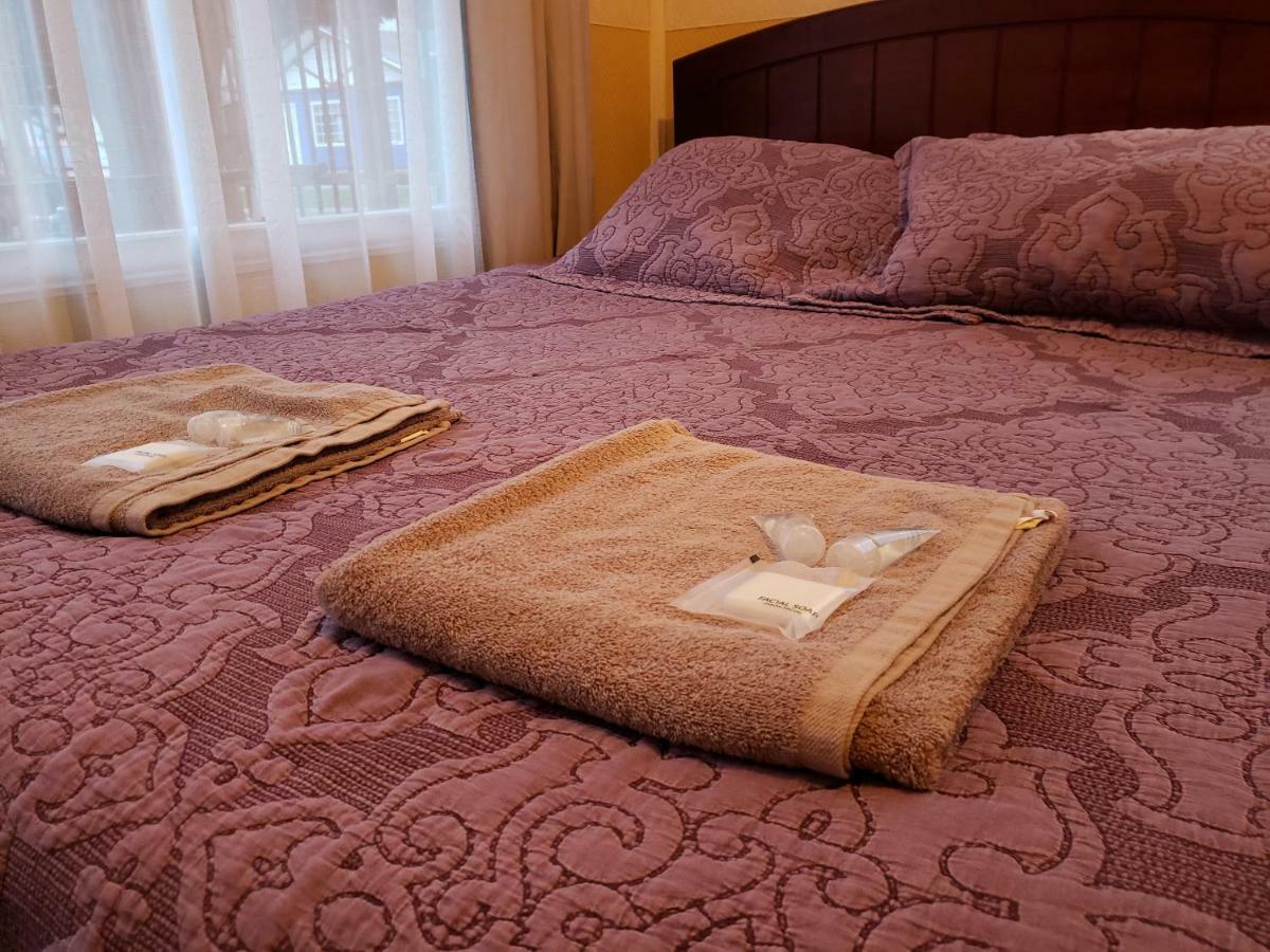 Antiguos Bed And Breakfast Puerto Natales Exterior photo
